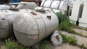 Продаются Емкости нержавеющие, объем — 2 куб